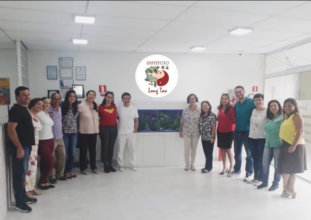 Equipe do Instituto Long Tao reunida na recepção